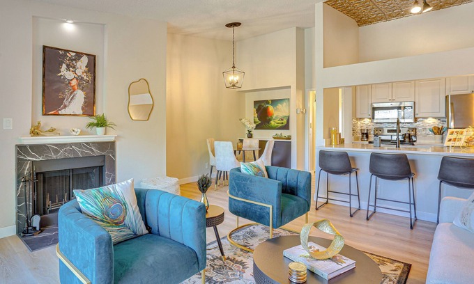 Castle Rock Copropriété | 1 Mi to Dtwn: Condo w/ Pool Access in Castle Rock
