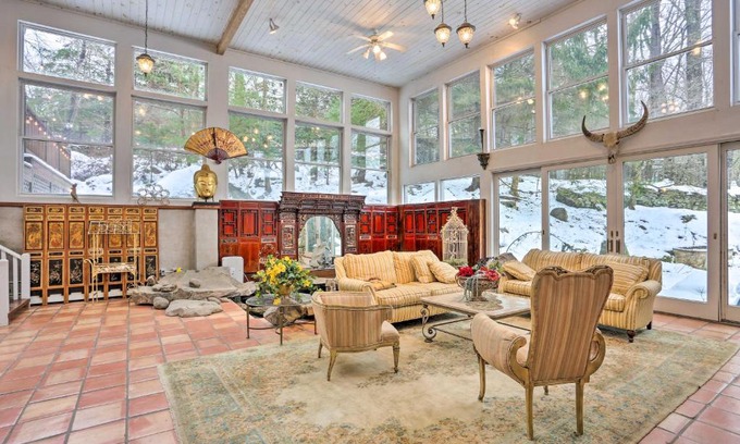 White Mills Villa | 1 Mi to Lake Wallenpaupack Spacious Poconos Villa