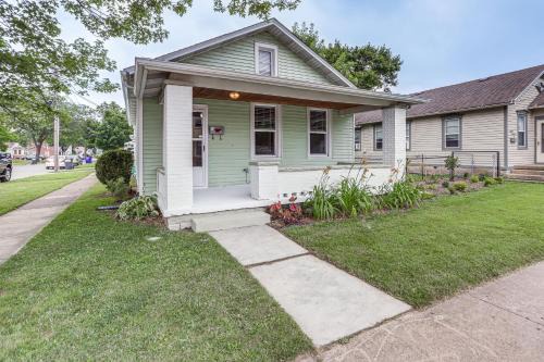 Sandusky Maison | 1 Mi to Water and Dtwn Lake Erie Family Getaway