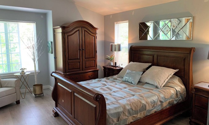 Hillsboro Maison | 1 MstrBdrm 2 Flrs HOUSE-Intel Nike Max PCC SeaSide
