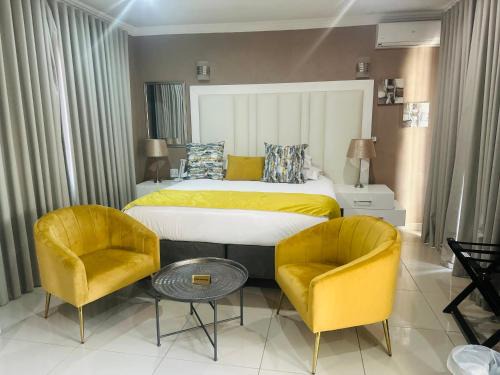 Thulamela Cabine | 1 OAK Resort