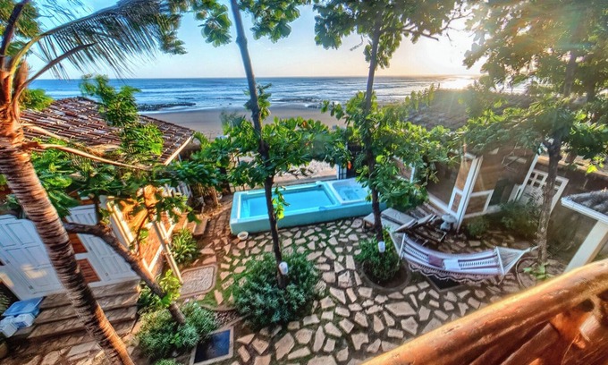 Pochomil Maison | Linda casa de playa en Playa Pochomil con AC, Piscina - Capacidad 12