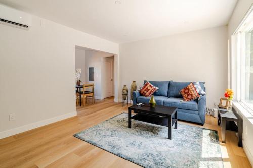 Palo Alto Appartement | 1 Palo Alto - Fully Furnished, AC, Private, Parking & Laundry
