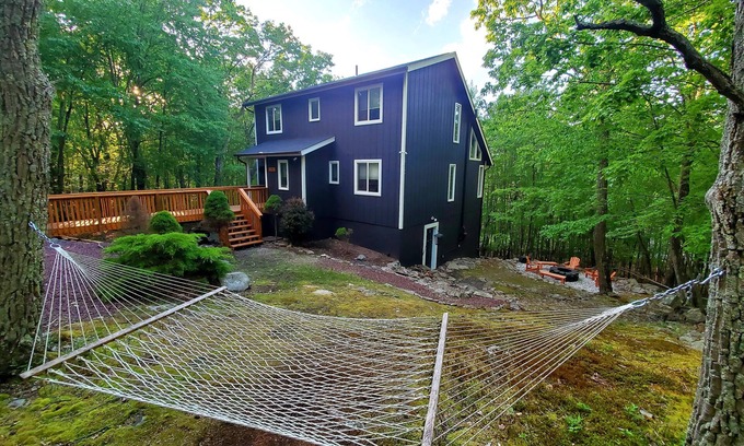 Bushkill Maison | Maison de vacances 4 étoiles très prisée dans une communauté fermée avec des tonnes de commodités de villégiature