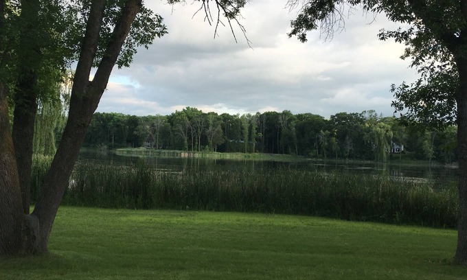 Shorewood Maison | Retraite de 1 mois sur un lac calme