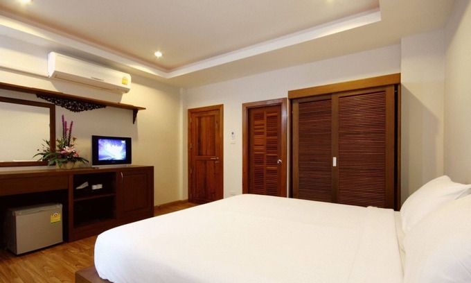Kata Station Balnéaire | 1 chambre standard à 2 minutes à pied de la plage de Kata