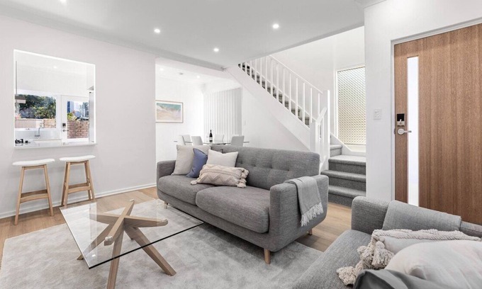 Glenelg Maison | 10/16 Moseley Street, Glenelg · Beach, Luxury, WiFi, BBQ, Verandah | LUX Glenelg