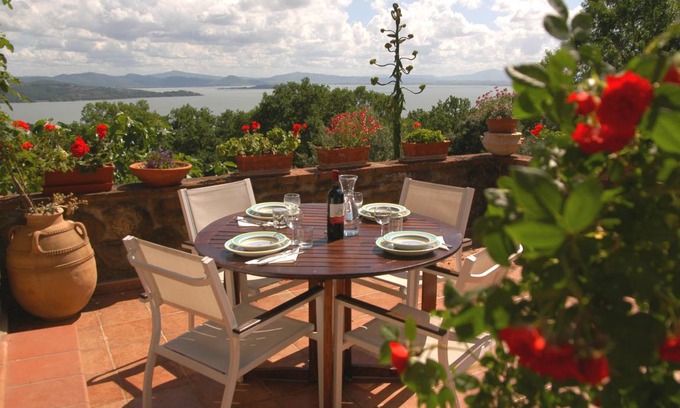 Passignano sul Trasimeno Appartement | 100 m² Appartement ∙ 2 chambres ∙ 5 personnes