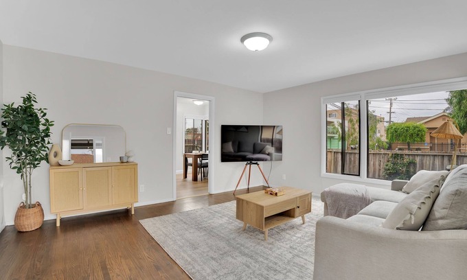 Shoreview Maison | 10 min from SFO Airport, Downtown San Mateo, and Hillsdale Mall with WIFI