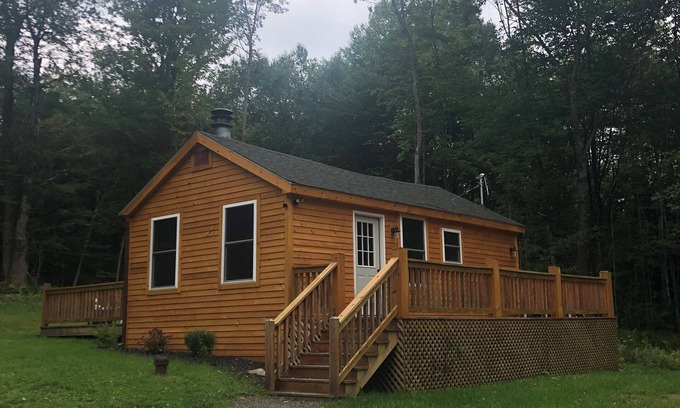 Laurens Cabine | 10 MINS to ASV, 20-25 MINS to CDP. Newly Renovated 2021/borders State Park