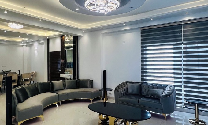 Gulshan Appartement | 10 minutes from airport, Elegant Villa in modern, secure city Basundhara R/S.