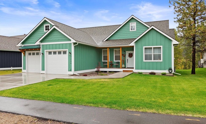 Missoula Maison | 10 minutes to DT! Relax & enjoy Montana's beauty—now offering mid-term rentals!