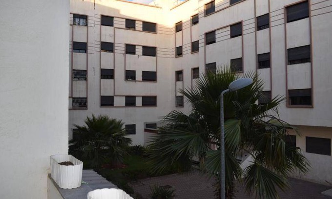 Sidi Bernoussi Appartement | 100 m² Appartement ∙ 1 chambre ∙ 1 personne