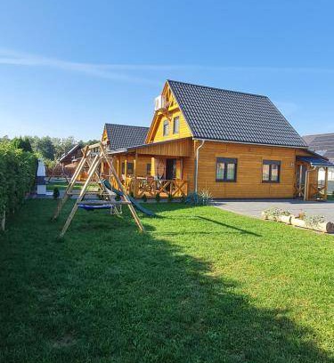 Lubrza Station Balnéaire | 100 m² Résidence de vacances ∙ 3 chambres ∙ 10 personnes