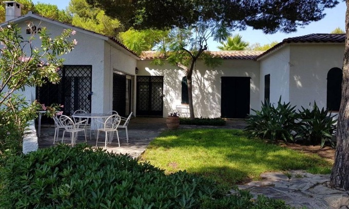 El Roc de Sant Gaieta Maison | 100 meters from the beach with barbecue