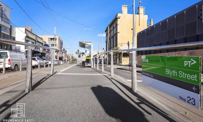 Brunswick East Hôtel | 101 Luxe King BR w/Fast WiFi - 18 mins tram to CBD