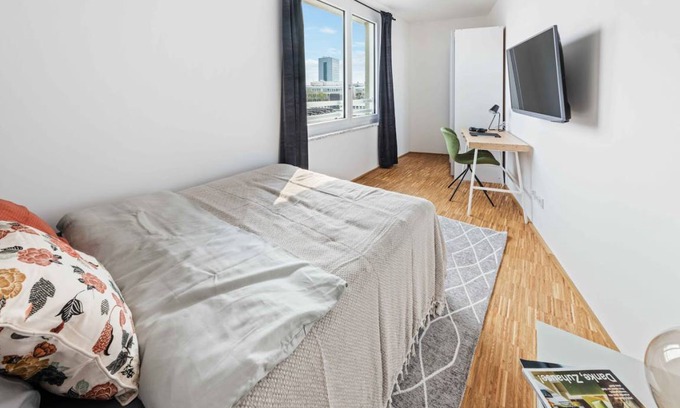 Land in Sonne Station Balnéaire | 101 m² Chambre privée ∙ 1 chambre ∙ 1 personne