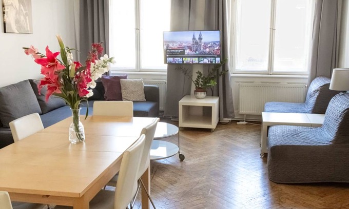 Smichov Appartement | 102 m² Appartement ∙ 4 chambres ∙ 11 personnes