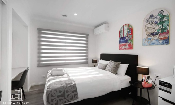 Brunswick East Hôtel | 104 Chic Queen BR w/Fast WiFi - 18 mins tram to CBD