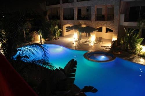 Kiti Appartement | 104 Excellent 2 bed apartment with pool view, AC & gym!