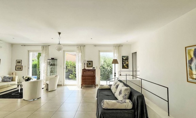 Montesquieu-des-Alberes Autre | 105 m² Logement ∙ 2 chambres ∙ 6 personnes