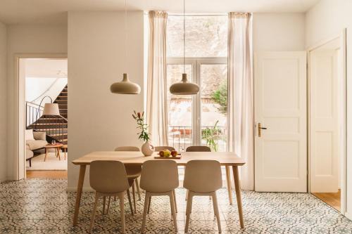 Neukoelln Appartement | 105m2 Duplex Wohnung im Herzen Berlins, Neukölln