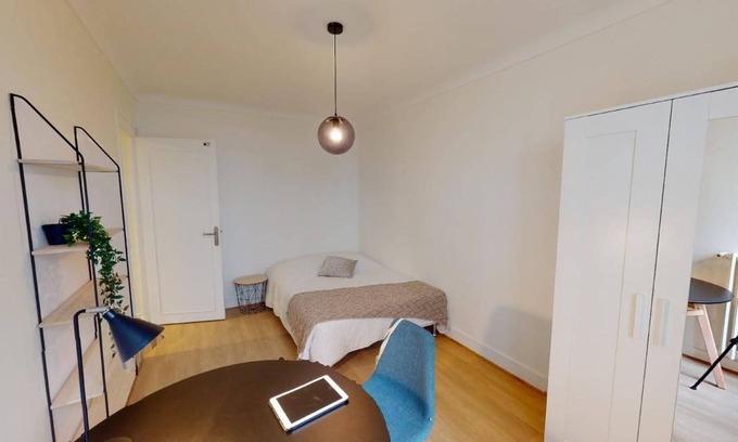 Batignolles Station Balnéaire | 106 m² Chambre privée ∙ 1 chambre ∙ 1 personne