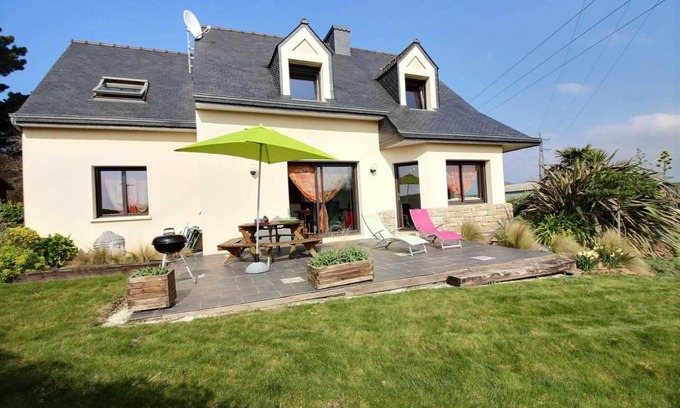 Minihy-Treguier Maison | 109 m² Gîte ∙ 2 chambres ∙ 4 personnes