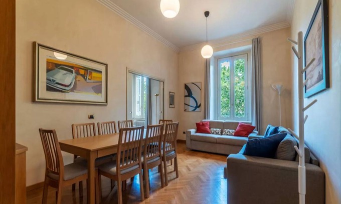 Rione IV Campo Marzio Appartement | 110 m² Appartement ∙ 3 chambres ∙ 6 personnes