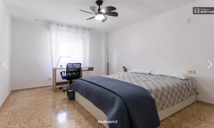 Godella Station Balnéaire | 110 m² Chambre privée ∙ 1 chambre ∙ 2 personnes