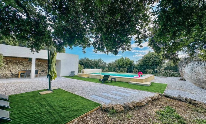 Saint-Restitut Villa | 110 m² Villa ∙ 2 chambres ∙ 6 personnes