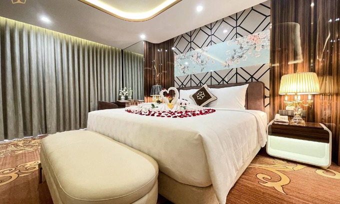 Vinh Hôtel | 112 m² Hôtel ∙ 6 personnes