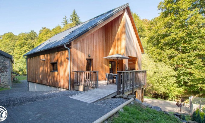 Valbeleix Maison | 113 m² Gîte ∙ 3 chambres ∙ 8 personnes