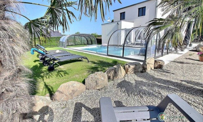Pleubian Maison | 114 m² Gîte ∙ 4 chambres ∙ 8 personnes