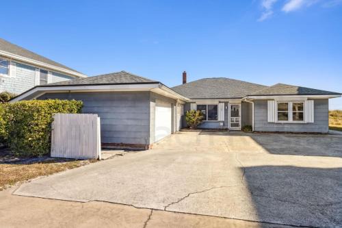 Ocean Cay Maison | 1180 S Fletcher Ave