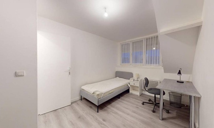 Wasquehal Station Balnéaire | 119 m² Chambre privée ∙ 1 chambre ∙ 1 personne
