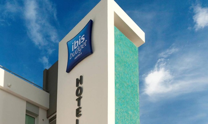 Merignac Hôtel | 12 m² Hôtel ∙ 16 personnes