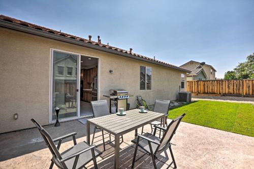 Reno Maison | 12 Mi to Riverwalk District Quiet Reno Retreat
