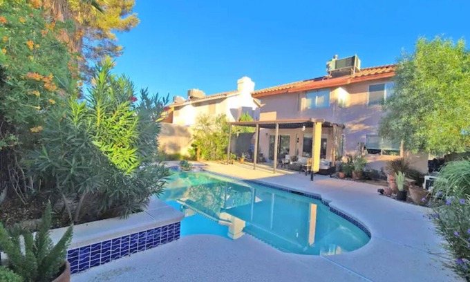Summerlin Maison | Profitez d’une maison d’hiver, d’un spa de piscine, bien situé, à 15 min