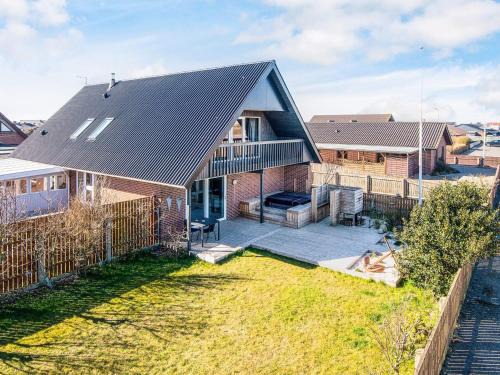 Thyboron Maison | 12 person holiday home in Thyborøn-By Traum
