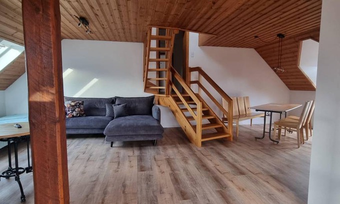 Edesheim Appartement | 120 m² Appartement ∙ 4 chambres ∙ 5 personnes