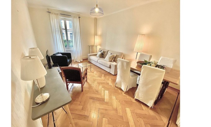 Lausanne Appartement | 127 * Charming, between train station and lake!