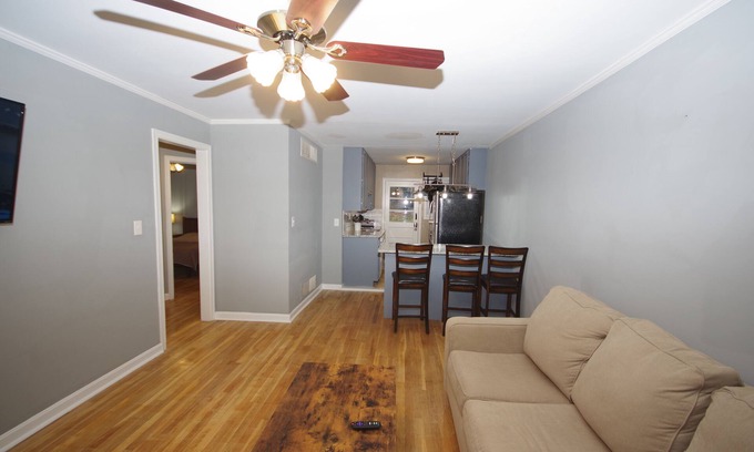 Lindridge-Martin Manor Maison | 1272 Great Downtown Location belle maison de 2 chambres sur rue calme