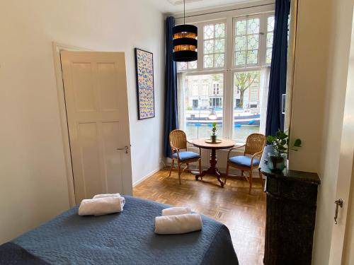 Grachtengordel-West Lit Et Petit-Déjeuner | 13 m² Chambre d'hôtes ∙ 2 personnes