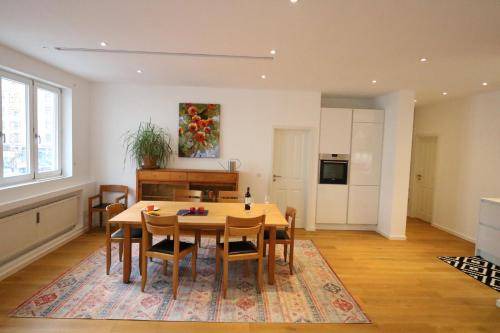 Josephsplatz Appartement | 130 m² Appartement ∙ 3 chambres ∙ 6 personnes