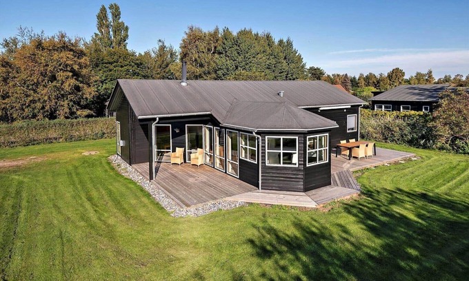 Stege Maison | 1306 Stege - Kærhøgevej 64