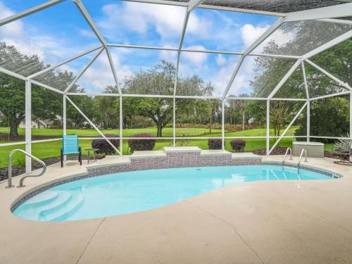 Lady Lake Maison | 138 Z2B VILLAGE OF VALLE VERDE by REMAX Premier