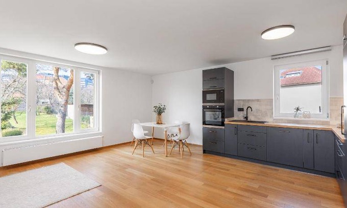 Motol Appartement | 140 m² Appartement ∙ 3 chambres ∙ 10 personnes