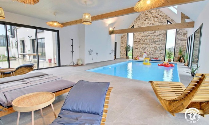 Plumeliau Maison | 140 m² Gîte ∙ 4 chambres ∙ 10 personnes