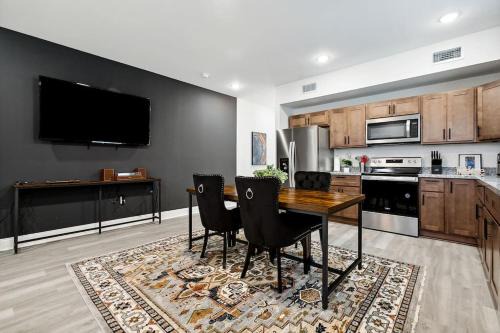 Saint Claude Appartement | 15 Bedrooms in the Heart of NOLA